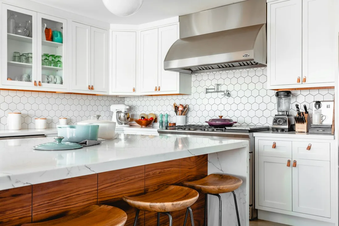 Cabinet Painting & Refinishing